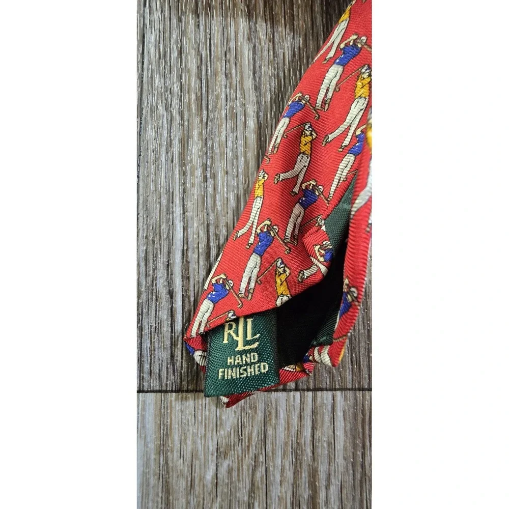 Lauren Ralph Lauren‎ 100% Silk Red Golf Club Tie Hand Finished Made in USA